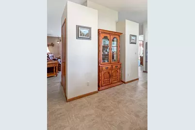 3727 S 10th St, Sheboygan, WI 53081 - Photo 12