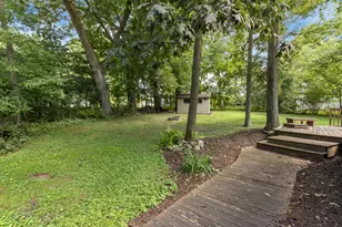 2944 Ridley Rd, Delafield, WI 53029 - Photo 42