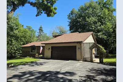 2944  Ridley Rd, Delafield, WI 53029 - Photo 1