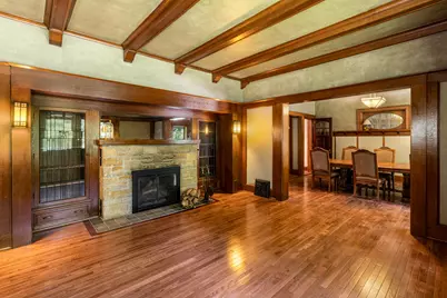 6789 N Elm Tree Rd, Glendale, WI 53217 - Photo 4