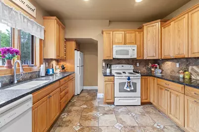 148 E Washington St, Lake Mills, WI 53551 - Photo 22