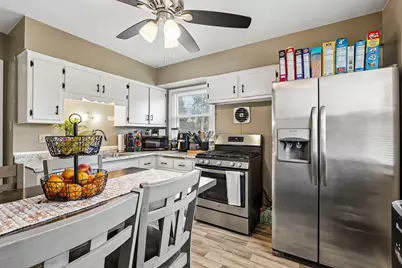 3769 E Klieforth Ave, Cudahy, WI 53110 - Photo 8