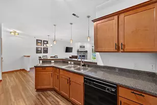 230 Hilldale Dr, Hartford, WI 53027 - Photo 6