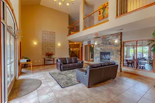 230 Hilldale Dr, Hartford, WI 53027 - Photo 38