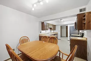1146 Pilgrim Pkwy, Elm Grove, WI 53122 - Photo 8