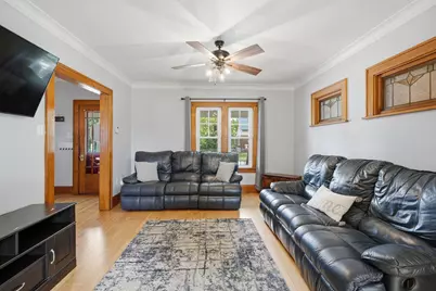 2430  13th Ave, South Milwaukee, WI 53172 - Photo 4