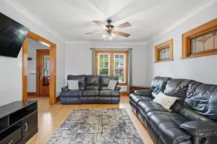 2430 13th Ave, South Milwaukee, WI 53172 - Photo 4