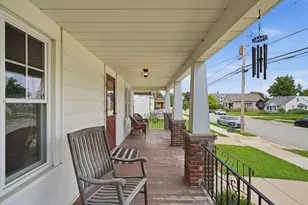 2430 13th Ave, South Milwaukee, WI 53172 - Photo 2