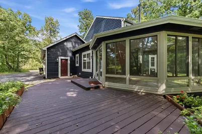 13737 N Lake Shore Dr, Mequon, WI 53097 - Photo 32