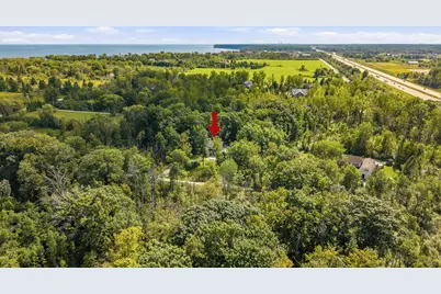 13737 N Lake Shore Dr, Mequon, WI 53097 - Photo 2