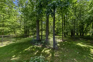 13737 N Lake Shore Dr, Mequon, WI 53097 - Photo 34