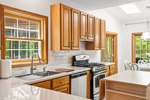 13737 N Lake Shore Dr, Mequon, WI 53097 - Photo 8