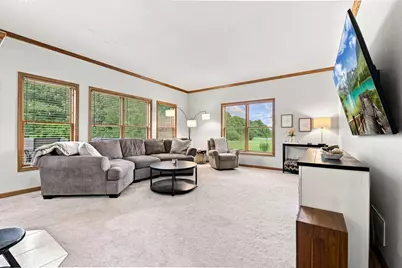 W238S5976  Prairie Wolf Ct, Waukesha, WI 53189 - Photo 2