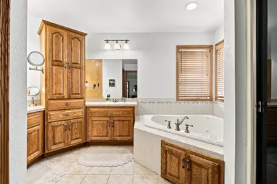 W238S5976  Prairie Wolf Ct, Waukesha, WI 53189 - Photo 24