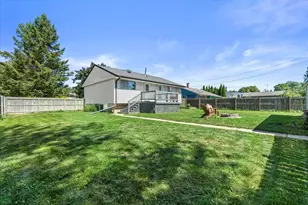 9525 Hulda Dr, Sturtevant, WI 53177 - Photo 30