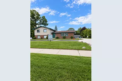 4550 W Bradley Rd, Brown Deer, WI 53223 - Photo 14