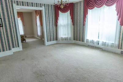1041 W Highland St, Whitewater, WI 53190 - Photo 12