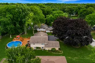 16200 Tomahawk Trail, Brookfield, WI 53005 - Photo 56