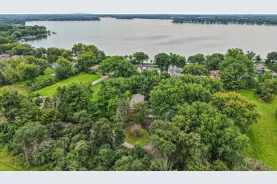 121  Saeger Ave, Lac La Belle, WI 53066 - Photo 52