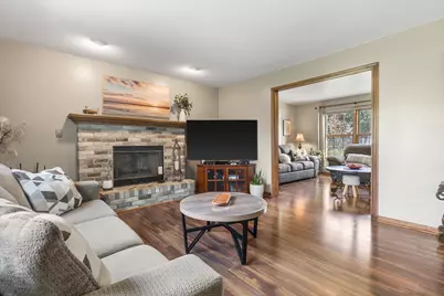 629  Two Rivers Dr, Mukwonago, WI 53149 - Photo 8