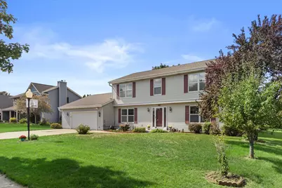 629  Two Rivers Dr, Mukwonago, WI 53149 - Photo 2