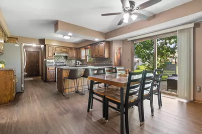 629  Two Rivers Dr, Mukwonago, WI 53149 - Photo 10