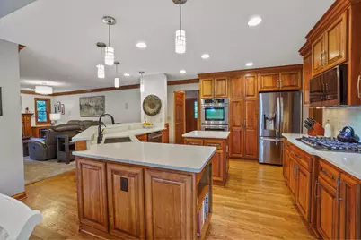 171  Birch Rd, Delafield, WI 53018 - Photo 8