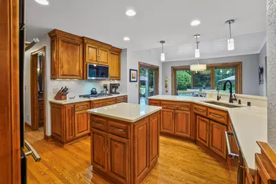 171  Birch Rd, Delafield, WI 53018 - Photo 6
