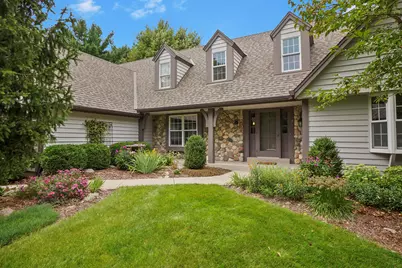 171  Birch Rd, Delafield, WI 53018 - Photo 4