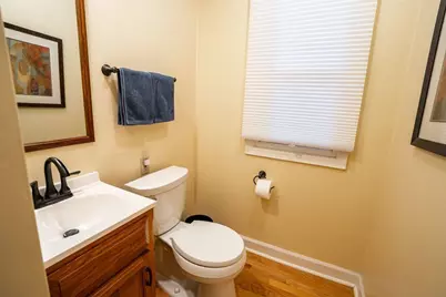 2416 S 79th St, West Allis, WI 53219 - Photo 12