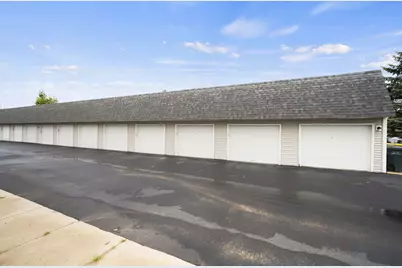 1712  Creek Rd #203, West Bend, WI 53090 - Photo 18