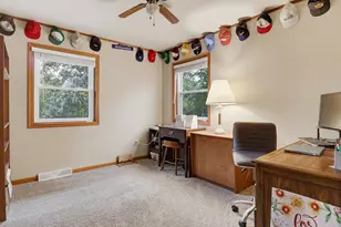 10257 W Spring Green Rd, Greenfield, WI 53228 - Photo 28