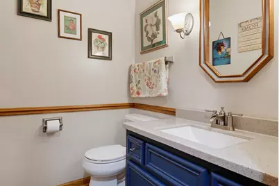 10257 W Spring Green Rd, Greenfield, WI 53228 - Photo 10