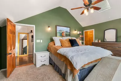 1134  Windiate St, Manitowoc, WI 54220 - Photo 22