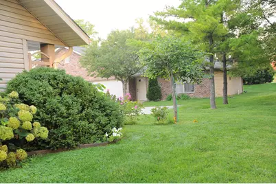 205  Winfield Ct #5, Darien, WI 53114 - Photo 38