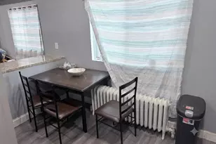 565 W Rogers St, Milwaukee, WI 53204 - Photo 10