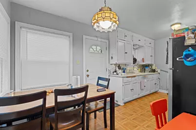 2709 S 47th St, Milwaukee, WI 53219 - Photo 8
