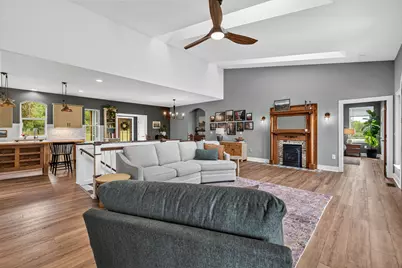7475  Kevin Dr, Barton, WI 53090 - Photo 18