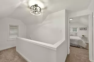 2421 W Hampton Ave, Milwaukee, WI 53209 - Photo 20