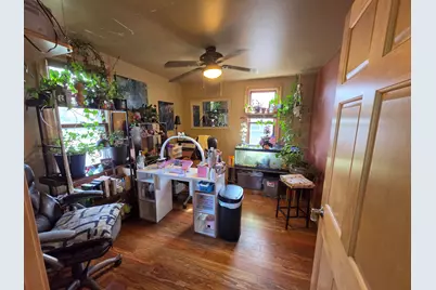 1226 S 32nd St, Manitowoc, WI 54220 - Photo 10