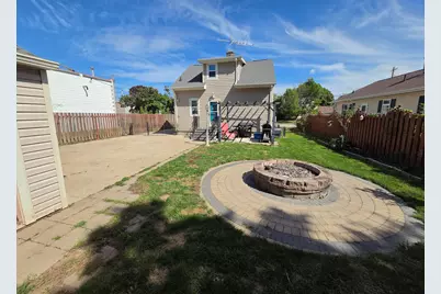 1226 S 32nd St, Manitowoc, WI 54220 - Photo 20