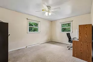W170N9364 Woodlawn Dr, Menomonee Falls, WI 53051 - Photo 14
