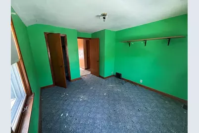 3464 S Kansas Ave, Milwaukee, WI 53207 - Photo 10