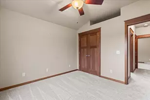 453 Western Ct, West Bend, WI 53095 - Photo 26