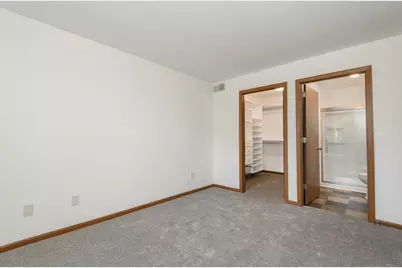 N110W16936  Ashbury Cir #4, Germantown, WI 53022 - Photo 14