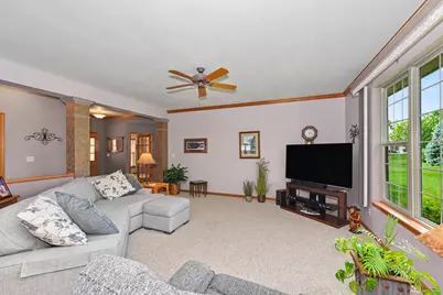 616  Arlington Way, Watertown, WI 53094 - Photo 6
