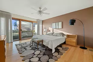 1070 S Lake Shore Dr, Lake Geneva, WI 53147 - Photo 14