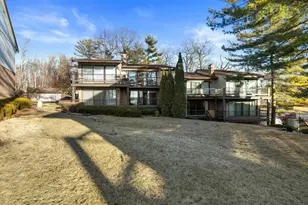 1070 S Lake Shore Dr, Lake Geneva, WI 53147 - Photo 36