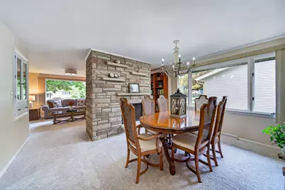 3315  Hickory Cir, Sheboygan, WI 53081 - Photo 6