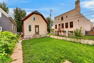 216 W Center St, Milwaukee, WI 53212 - Photo 24
